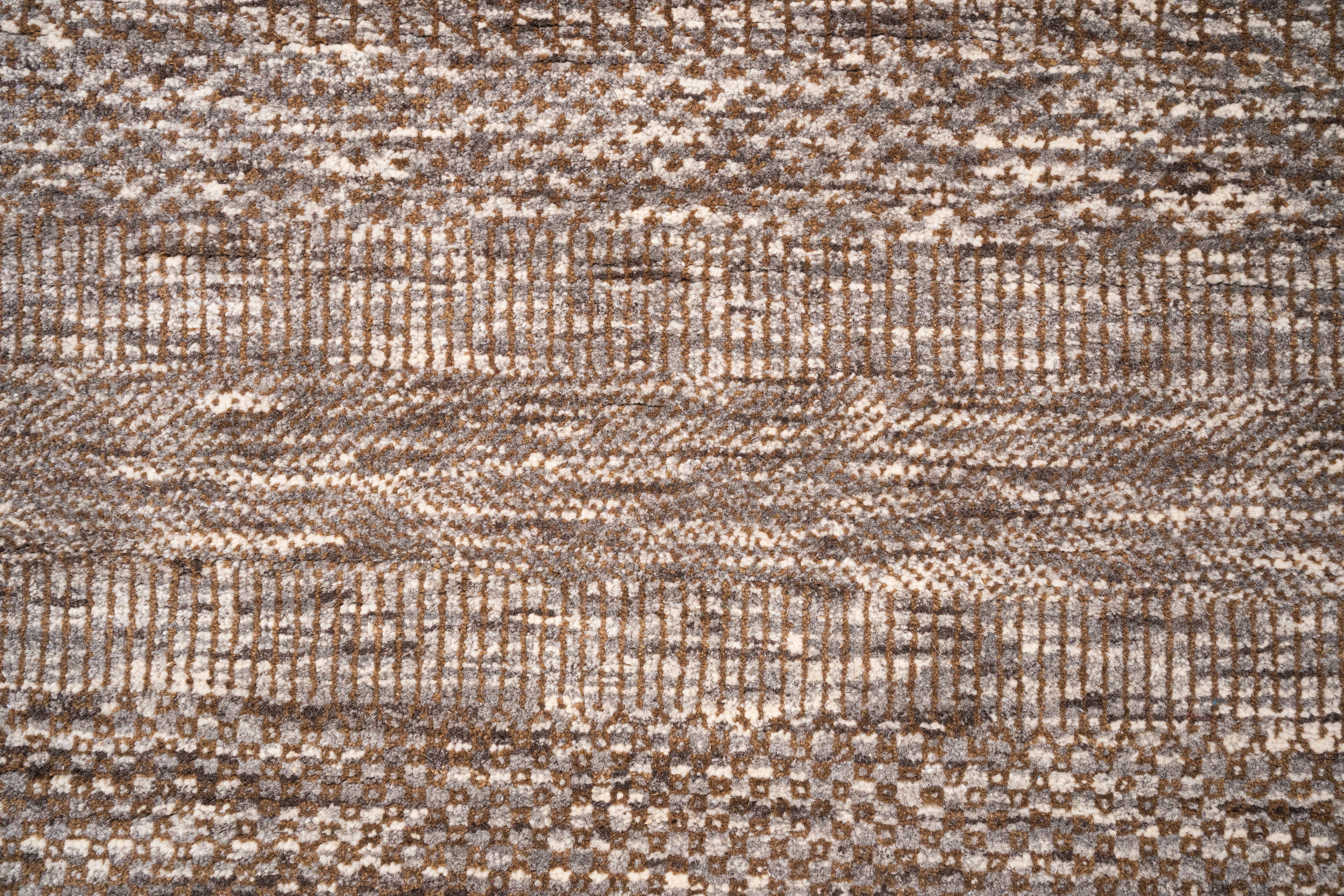 Handknotted Carpet, DIA - 1224 MCN, Natural & Brown